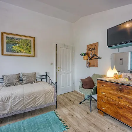 Salamander - Garden & Ev Charger - Happy Apartamento