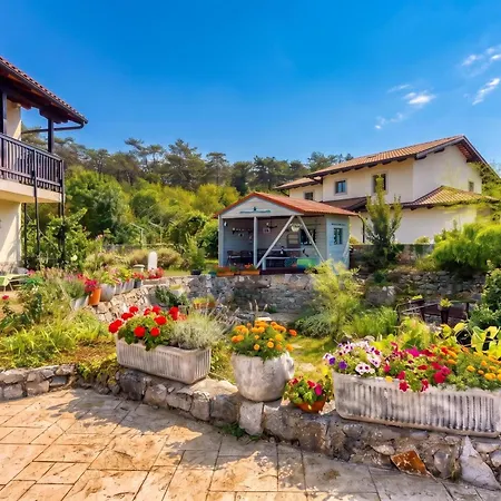 Apartamento Salamander - Garden & Ev Charger - Happy